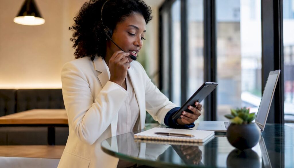 CRM Phone Integration for SMBs: AI Voice Guide