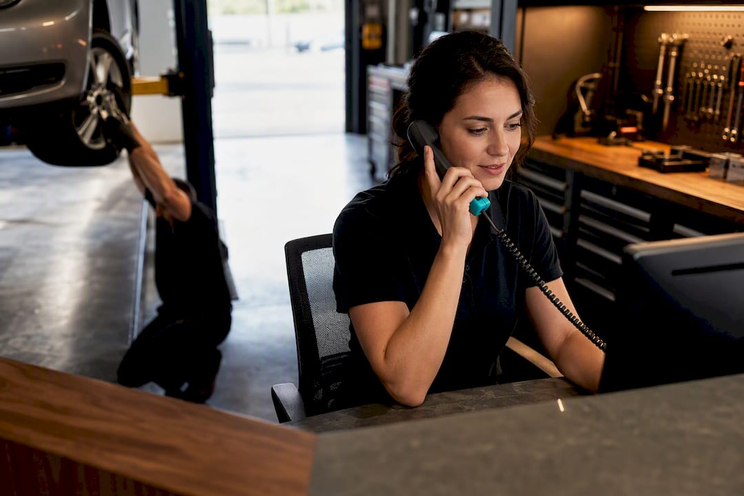 Stop Missing Bookings: Call Answering for Auto Repair Shop Operations